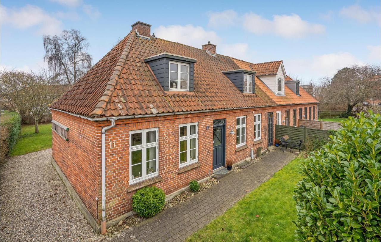 Lovely Home In Sonderborg With Kitchen エクステリア 写真