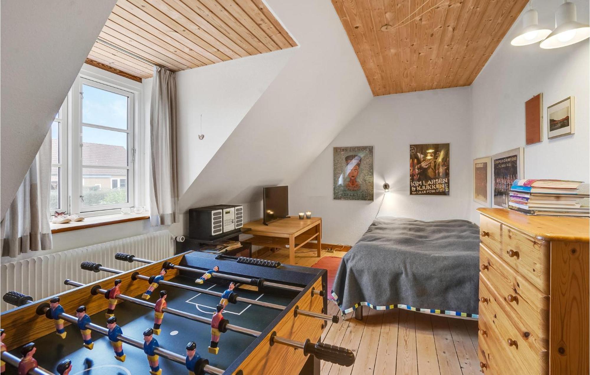 Lovely Home In Sonderborg With Kitchen エクステリア 写真